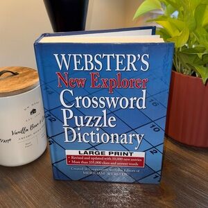 Webster’s New Explorer Crossword Puzzle Dictionary Large Print Revised Updated